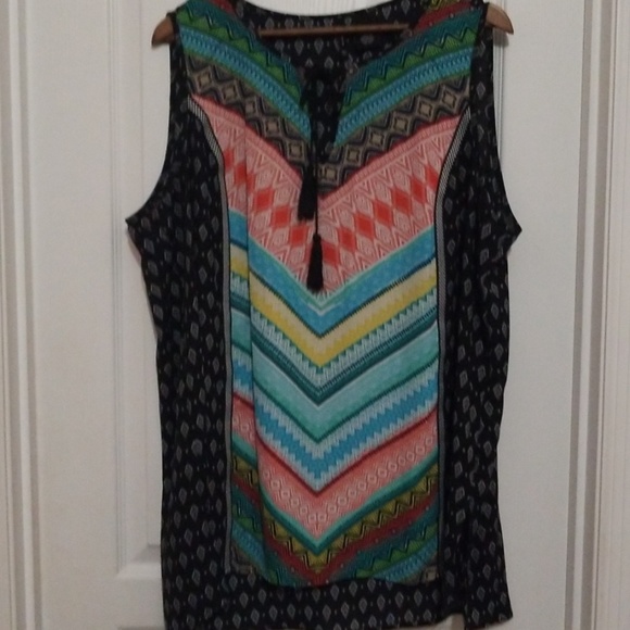 new directions Tops - Sleeveless chiffon shirt